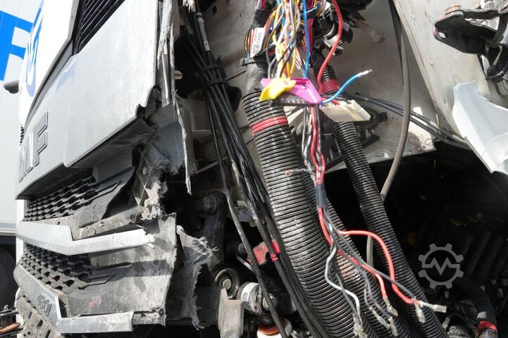 Trattore stradale standard DAF XF 480 FT, UNFALL