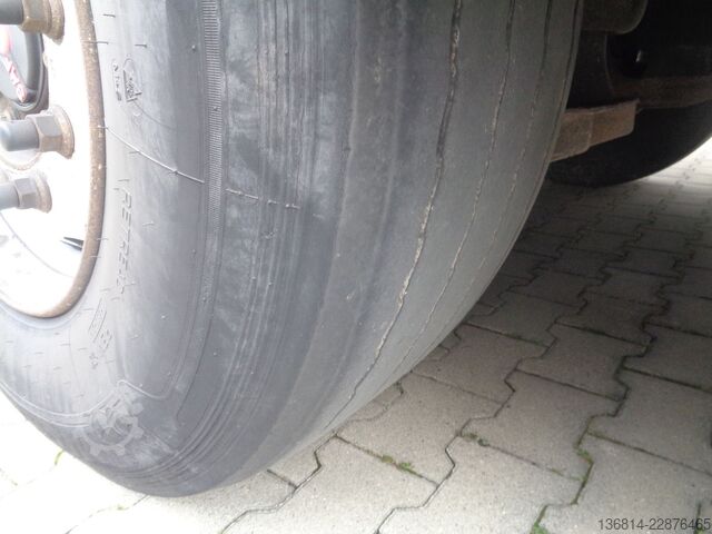 Návěs s pohyblivou podlahou REISCH RSBS-3-13 92 cbm Liftachse SAF