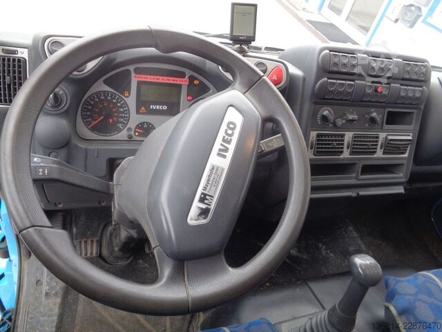 Plachtová dodávka IVECO 80E17 / EU3. 1. Hand