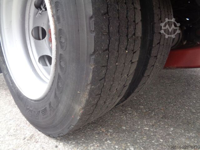 Plachtová dodávka IVECO 80E17 / EU3. 1. Hand