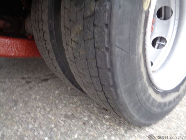 Plachtová dodávka IVECO 80E17 / EU3. 1. Hand