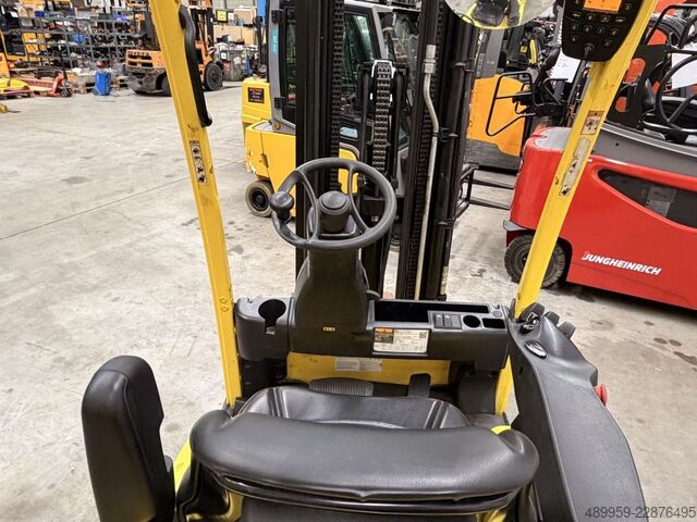 Elektrický 3kolový vysokozdvižný vozík Hyster J2.0 XNT