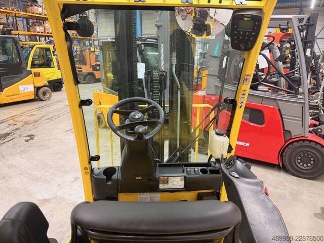 Elektrický 4kolový vysokozdvižný vozík Hyster J2.0XN LWB