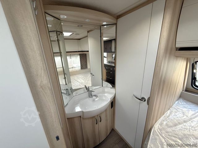 Karavan HOBBY De Luxe 540 KMFe Garage Auflastung 1800 kg