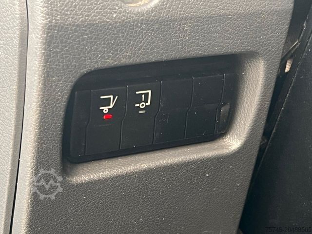 Kasa kamyoneti MERCEDES-BENZ ATEGO 816 * KOFFER * 1T LBW *NAVI *