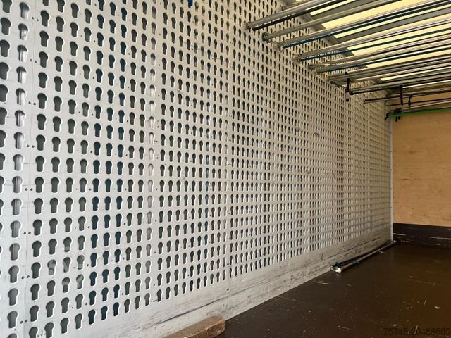 Kasa kamyoneti MERCEDES-BENZ ATEGO 816 * KOFFER * 1T LBW *NAVI *