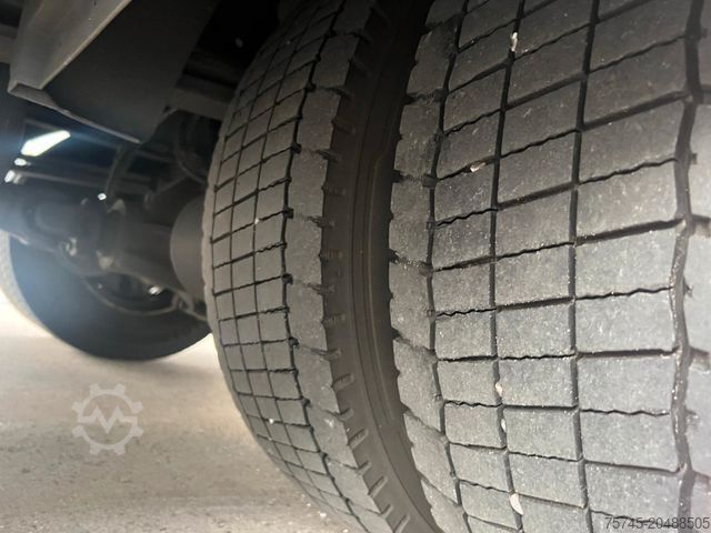 Kasa kamyoneti MERCEDES-BENZ ATEGO 816 * KOFFER * 1T LBW *NAVI *