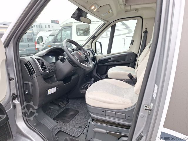 Yarı entegre karavan CARADO T 457 180 PS Automatik Maxi Clesana. Alarmanlage