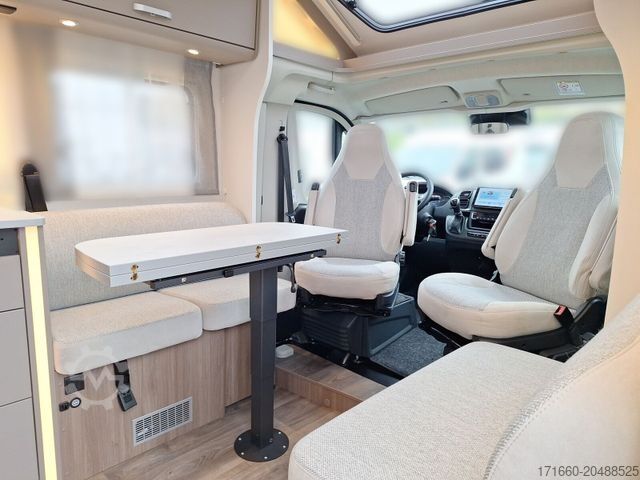 Yarı entegre karavan CARADO T 457 180 PS Automatik Maxi Clesana. Alarmanlage