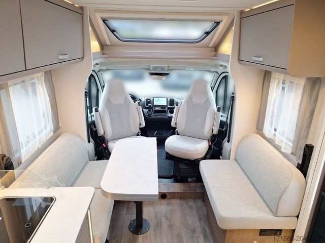 Yarı entegre karavan CARADO T 457 180 PS Automatik Maxi Clesana. Alarmanlage