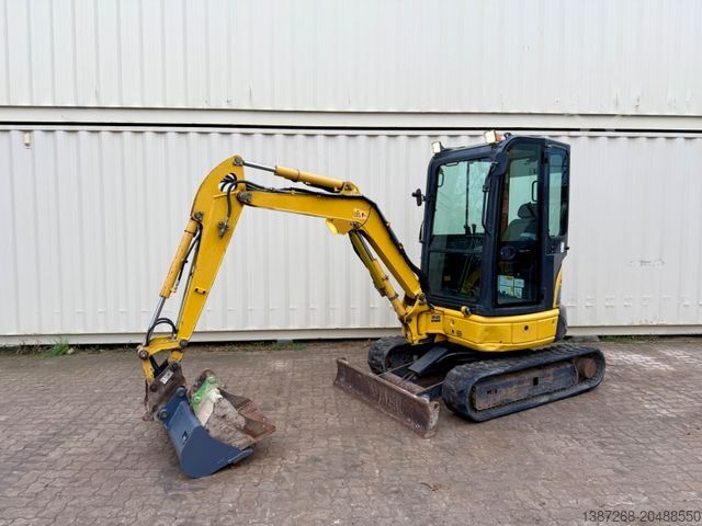 Mini ekskavatör KOMATSU PC26MR-3 / 2020 BJ / 2 x Löffel