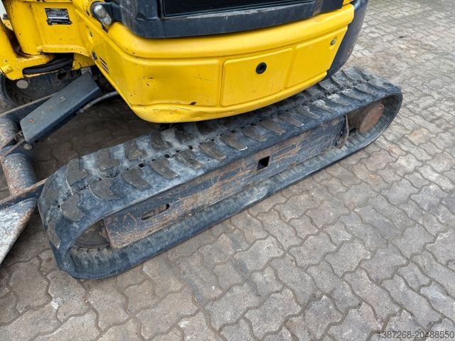 Mini ekskavatör KOMATSU PC26MR-3 / 2020 BJ / 2 x Löffel