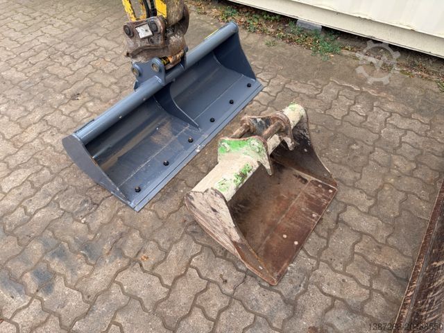 Mini ekskavatör KOMATSU PC26MR-3 / 2020 BJ / 2 x Löffel