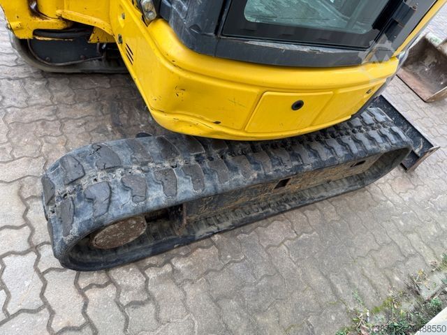 Mini ekskavatör KOMATSU PC26MR-3 / 2020 BJ / 2 x Löffel