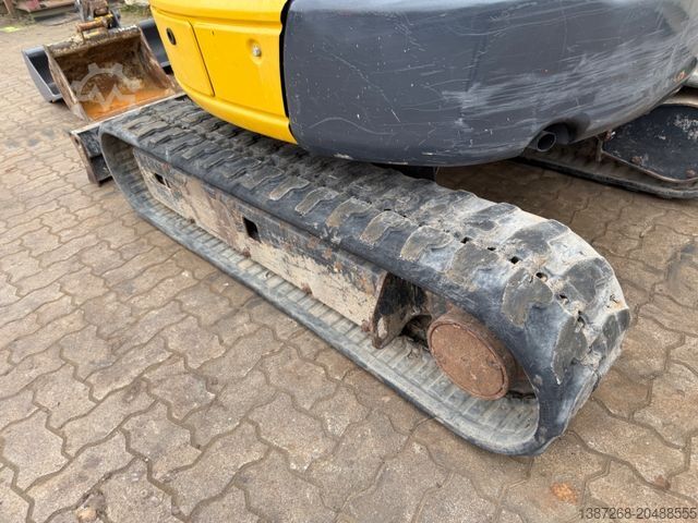 Mini ekskavatör KOMATSU PC26MR-3 / 2020 BJ / 2 x Löffel