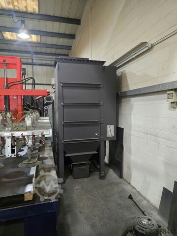 Laserskärmaskin Bystronic BySprint 3015 2kW Fiber Laser