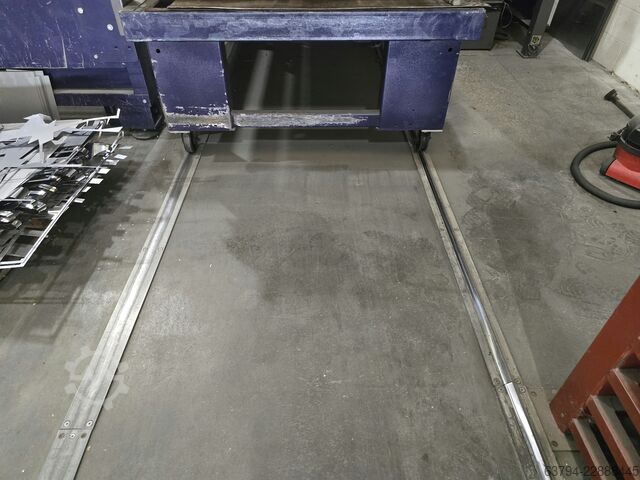Laserskärmaskin Bystronic BySprint 3015 2kW Fiber Laser