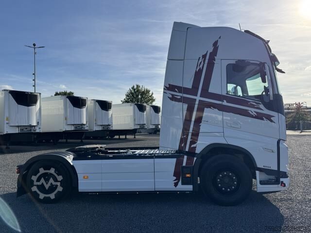 Τυπική μονάδα τράκτορα Volvo FH 500 Globe XL Retarder I-Park Cool