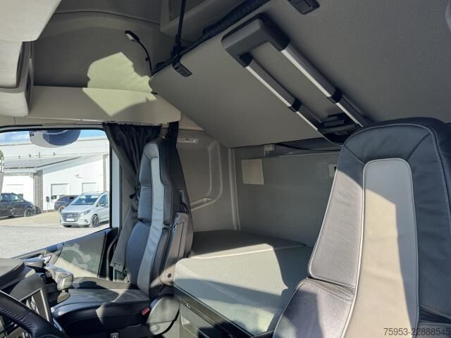 Τυπική μονάδα τράκτορα Volvo FH 500 Globe XL Retarder I-Park Cool