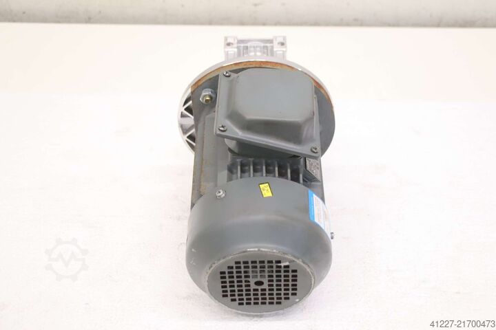 Motoreductor 0,55 kW 9 rot/min Dalian NET NMRV 050  Y2-802-6