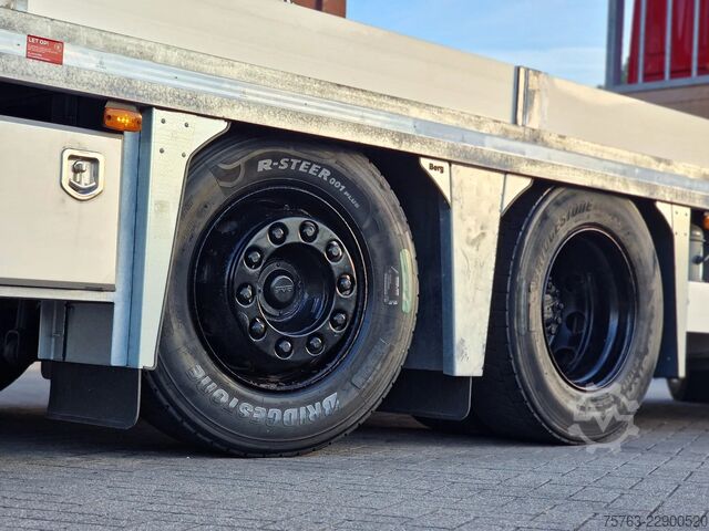  DAF XF 530 SuperSpacecab 6x2*4 - New Flatbed - Ramp...