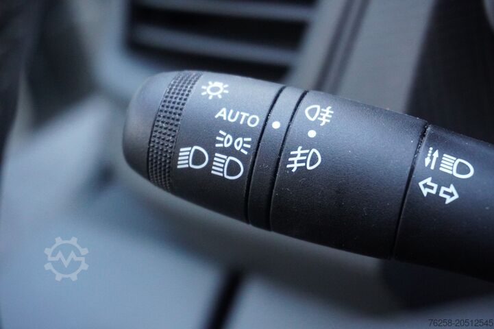 Bestelbus Renault Trafic 2.0 dCi 110PK L2 EURO 6 - Airco - Cruise...