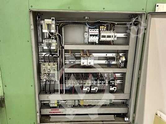 Yuvarlak bükme makinesi Haeusler VRM E HY 3000/8