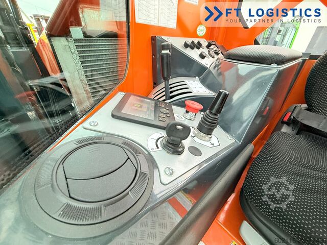 Wózek widłowy czterokierunkowy Combilift C4000 DIESEL TRIPLEX 6800 FREE-LIFT AIRC