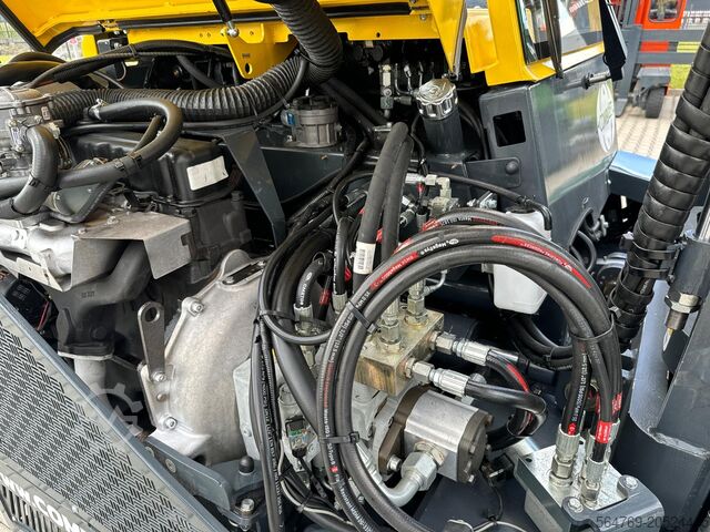 Vierwege-Gabelstapler Combilift CB4500//2019 year // Triplex 6400 mm