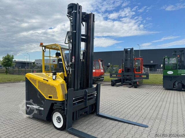 Vierwege-Gabelstapler Combilift CB4500//2019 year // Triplex 6400 mm