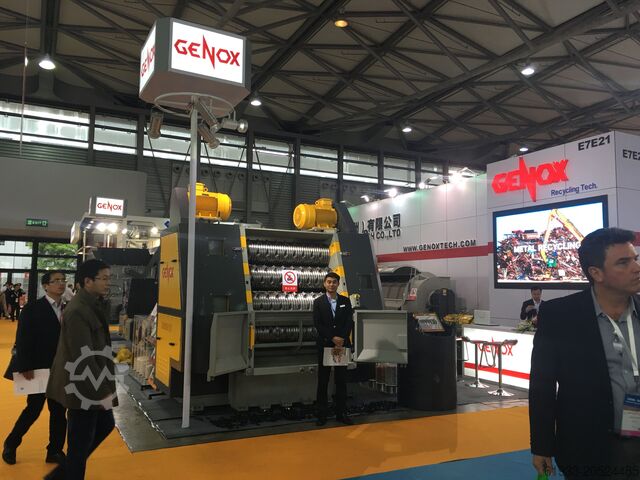 Fyr-axlad rör- och profilschredder Genox J1200