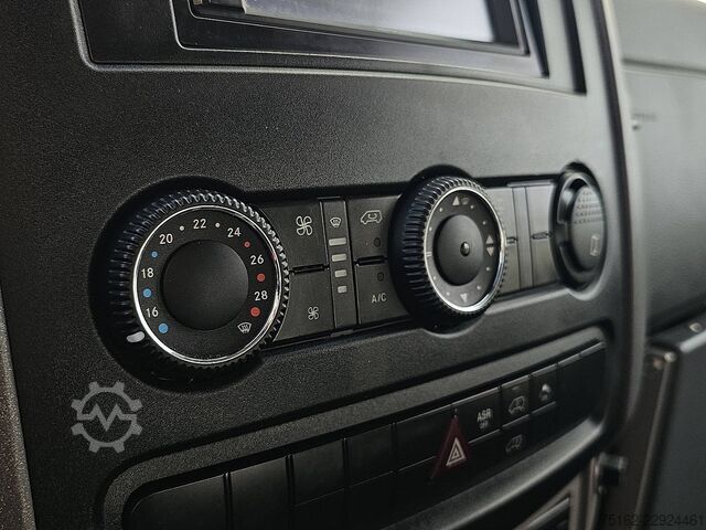 Bestelauto MERCEDES-BENZ SPRINTER 519 L2H2 N2 3500Kg Trekhaak V6 3.0Ltr ...