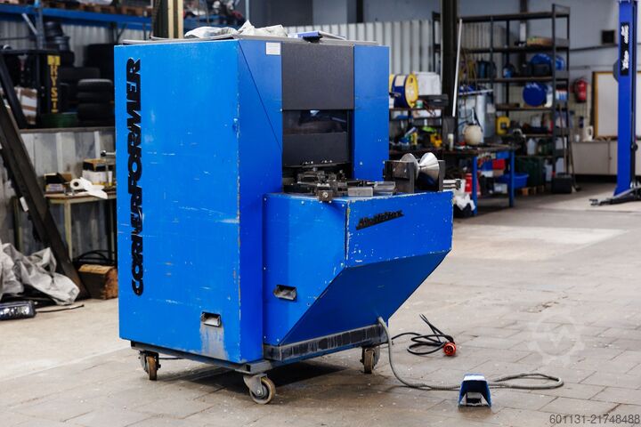 μηχάνημα διαμόρφωσης γωνιών ACF Cornerformer Multiflex