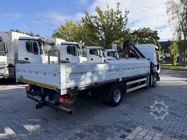 Grua montada em camião Volvo FL 210 Kran Hiab X-HiDuo 082
