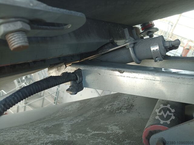 Transportador de correia inclinado Transportador de correia de cobertura Kühne Förderband 650mm / 14200mm