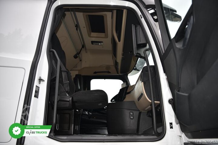 Cap tractor standard MERCEDES-BENZ Actros 5 1845 BigSpace