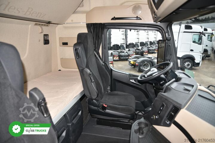 Cap tractor standard MERCEDES-BENZ Actros 5 1845 BigSpace
