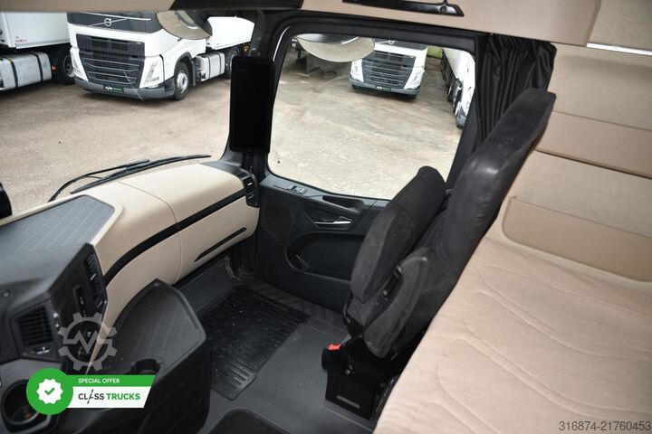 Cap tractor standard MERCEDES-BENZ Actros 5 1845 BigSpace