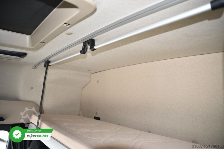 Cap tractor standard MERCEDES-BENZ Actros 5 1845 BigSpace