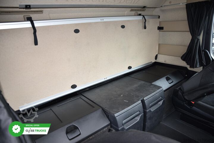 Cap tractor standard MERCEDES-BENZ Actros 5 1845 BigSpace