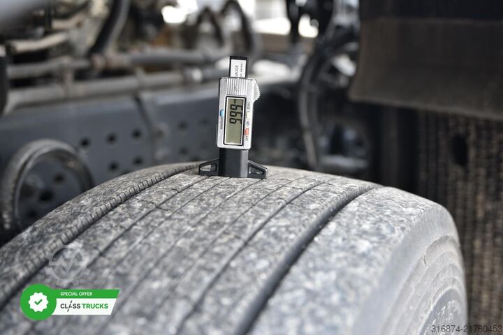 Cap tractor standard MERCEDES-BENZ Actros 5 1845 BigSpace