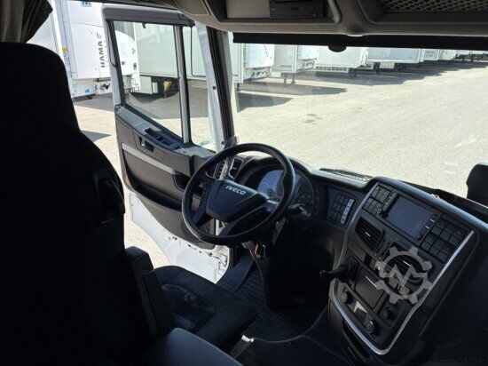 Τυπική μονάδα τράκτορα IVECO STRALIS 460, EURO6, RETARDER,