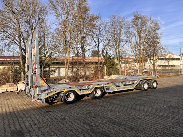 Ρυμουλκούμενο χαμηλού φορτίου Möslein T 4 VB H1 R  neuer 4 Achs Tieflader + Radmulden