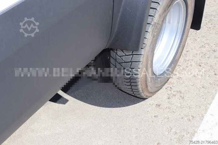Minibuss Iveco Daily Line / New / Airco / Automatic / Elect. D...