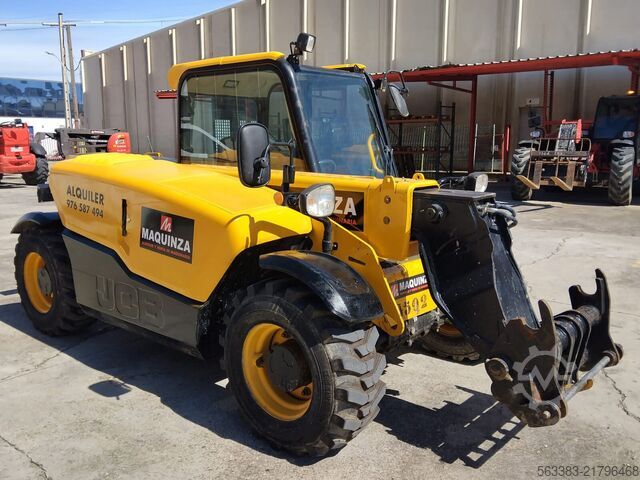 Teleskoplastare JCB 525.60