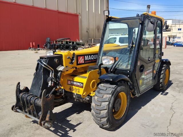 Teleskoplastare JCB 525.60