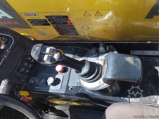 Teleskoplastare JCB 525.60