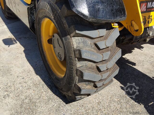 Teleskoplastare JCB 525.60