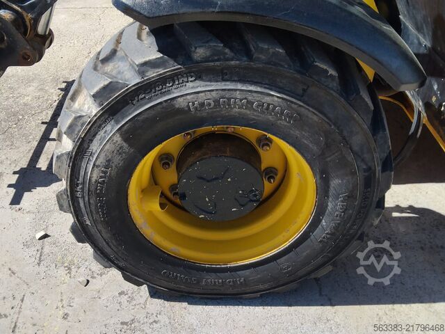 Carregador telescópico JCB 525.60
