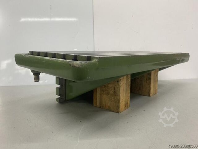 Univ., sto za glodalicu, ugaoni sto, ugaoni stezni element; stezni sto, T-utorni sto, dodatni sto za vermutlich MAHO 700 x 330